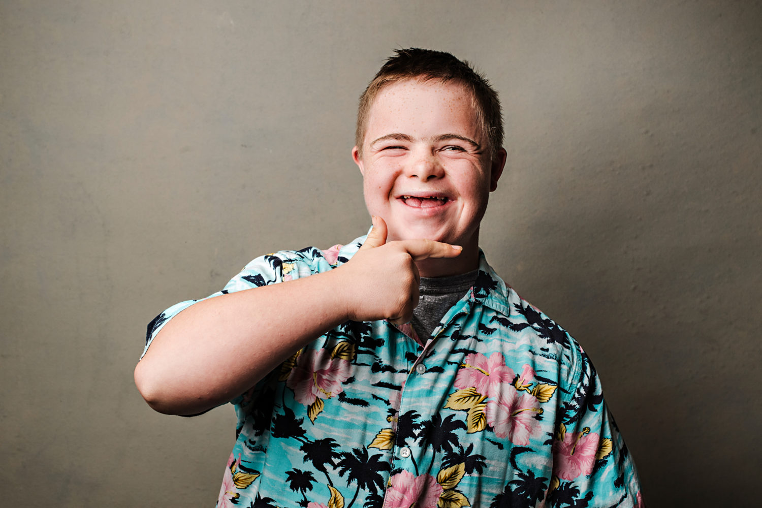 Young man in Hawaiian shirt